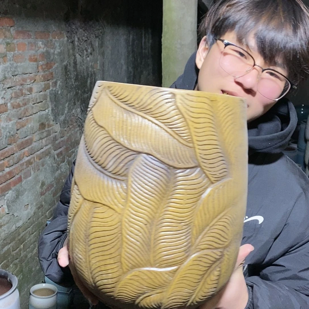 紫砂花盆瑕疵20/30fhj g g h h j