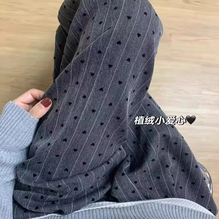 2025秋季小众设计感植绒爱心阔腿裤女高腰垂感裤 8012