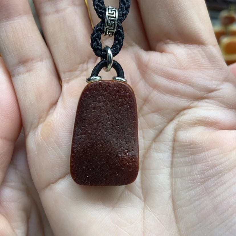 【闪购商品】琥珀颈饰未镶嵌