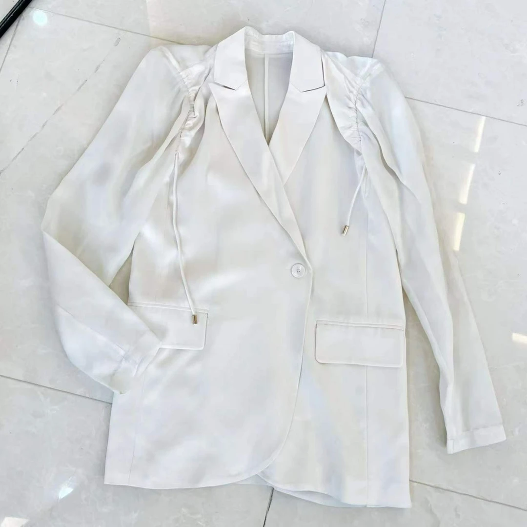 i-EAST 香榭落日~后背拼接纱纱薄西服外套WT4612