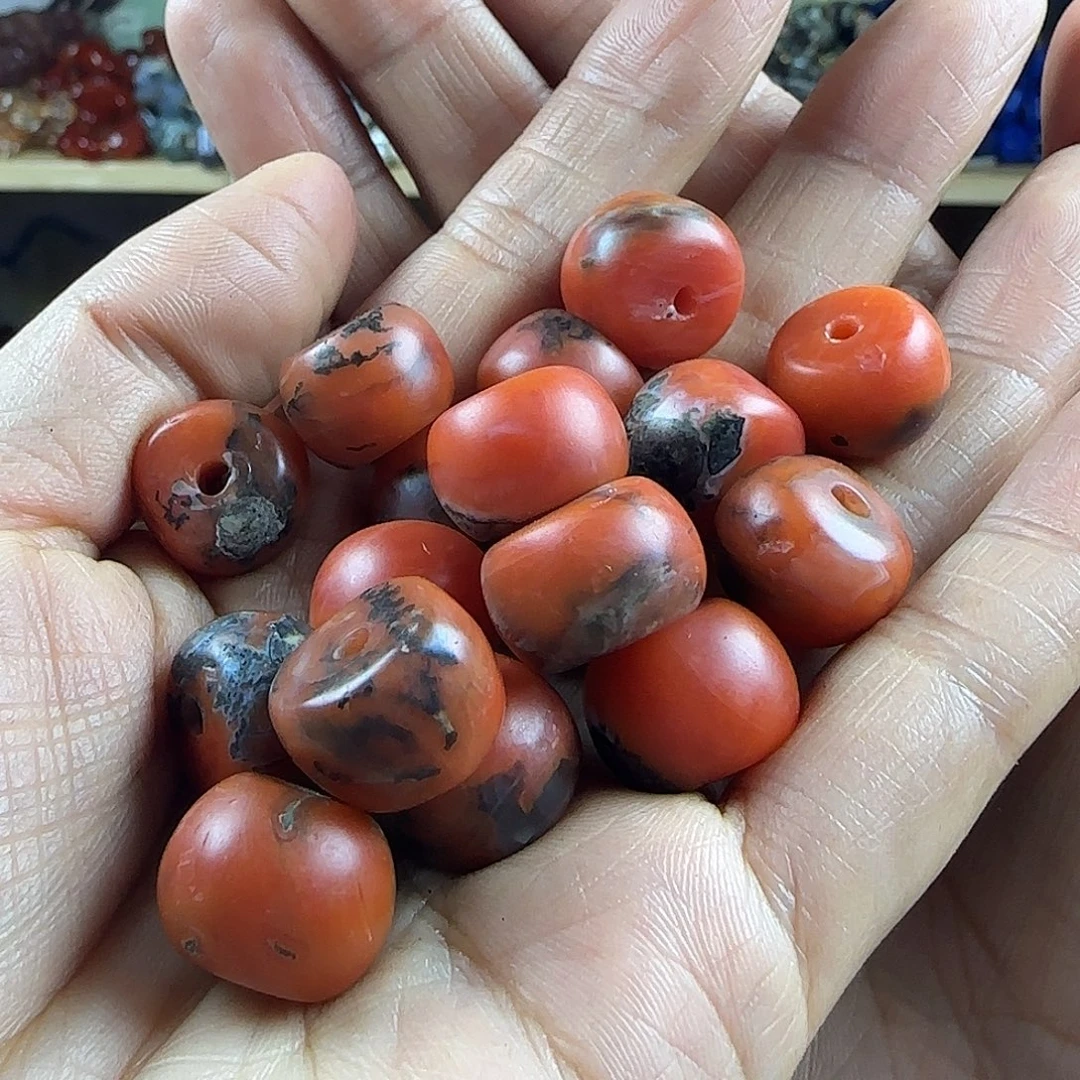 锦***行玛瑙/玉髓未镶嵌车挂