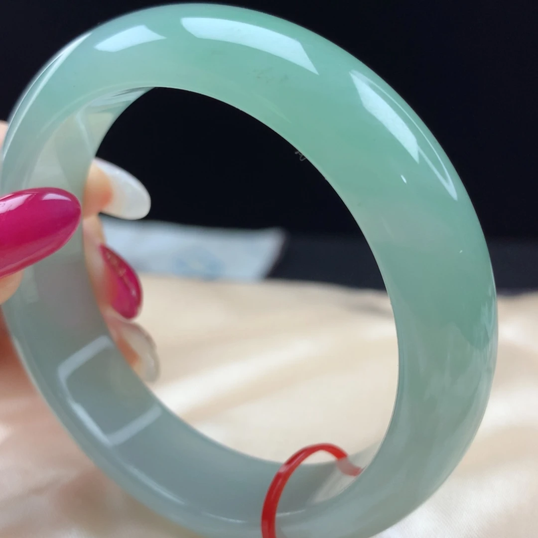 未镶嵌手镯翡翠0141，