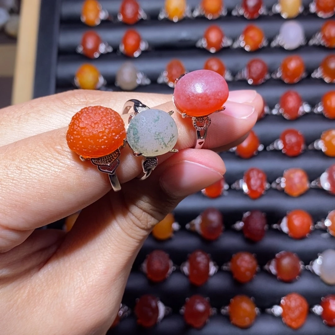 在***花玛瑙/玉髓合金戒指