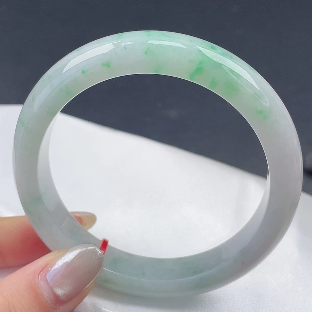 翡翠未镶嵌手镯60圈口