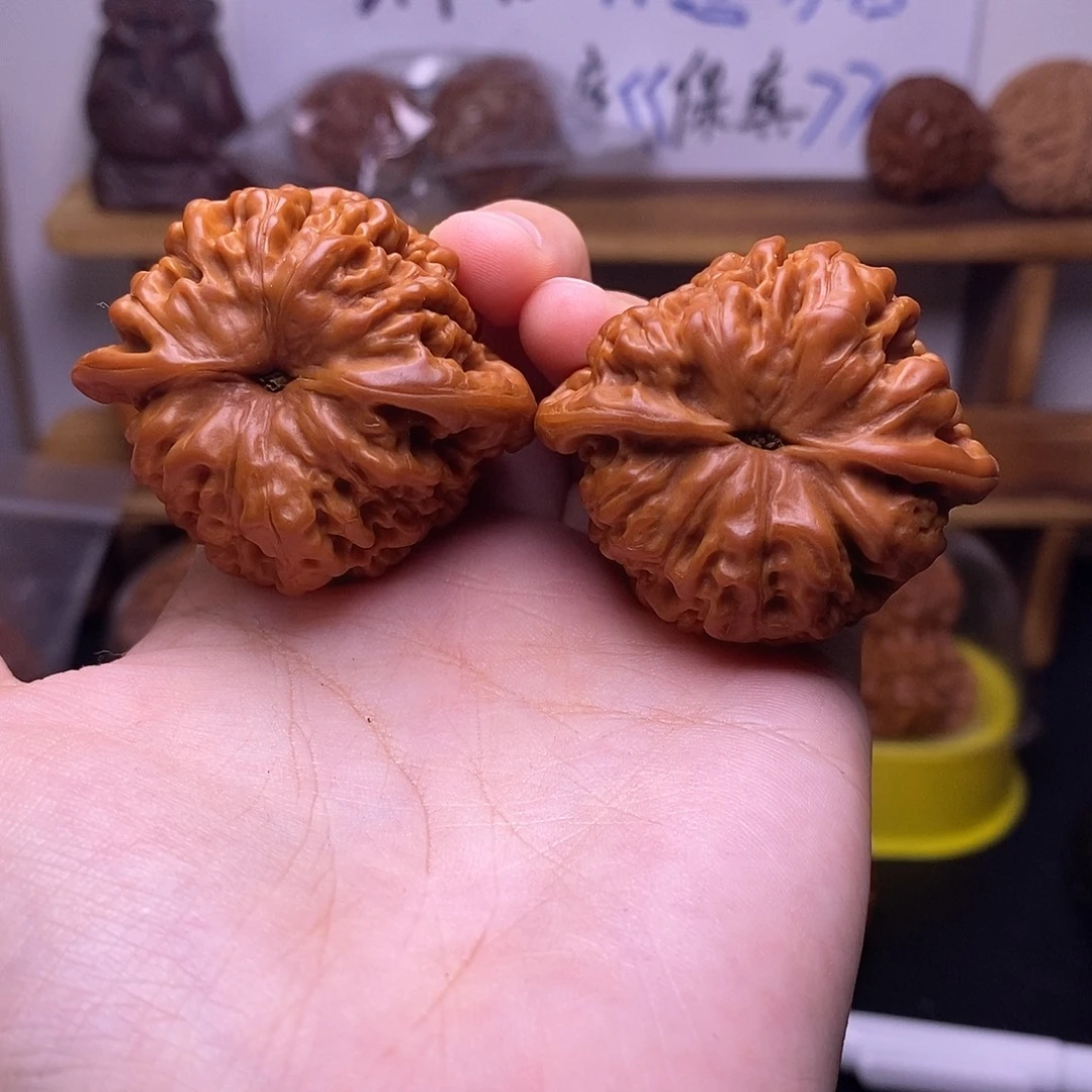 用***9文玩核桃吊坠官帽福利