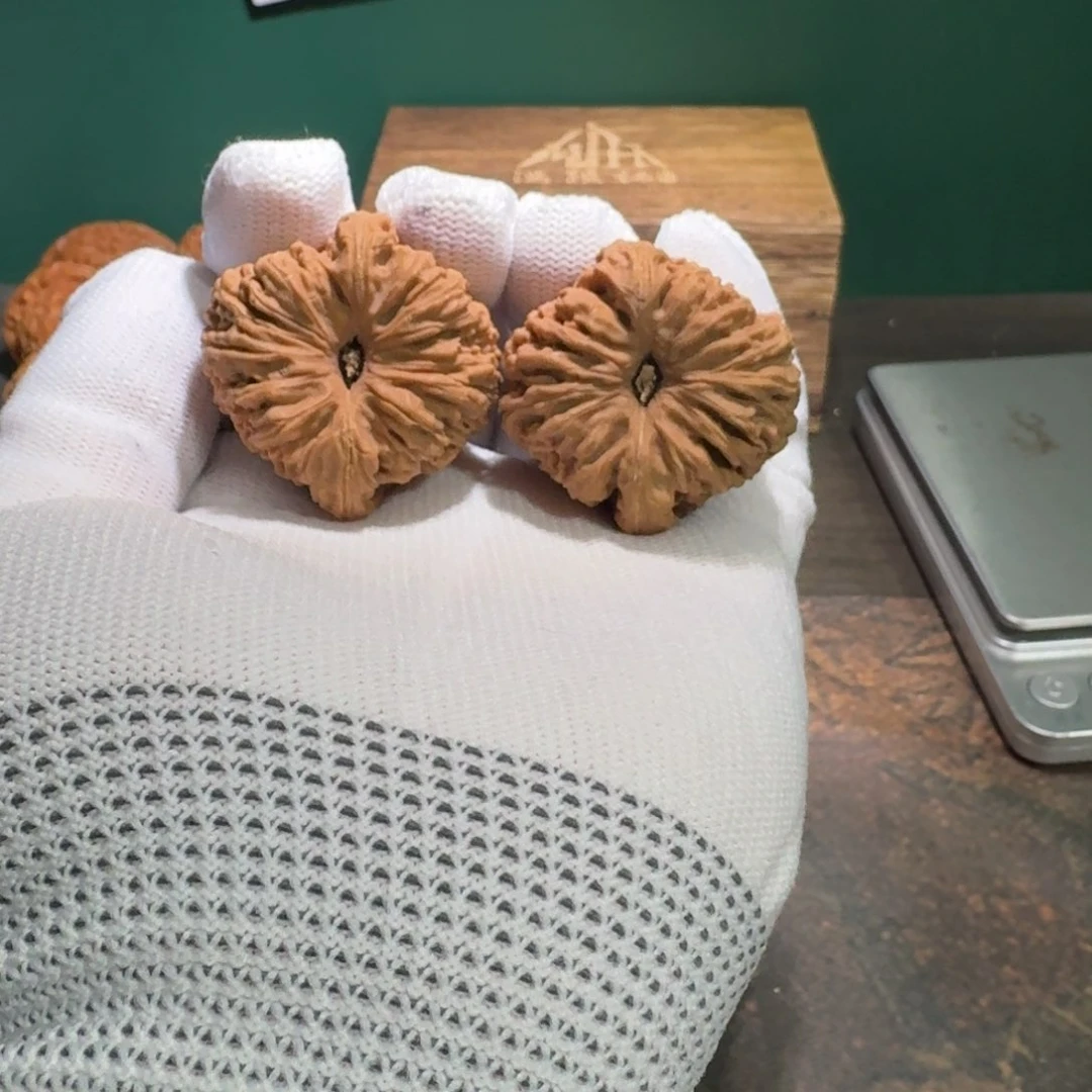 文玩核桃把件4号链接