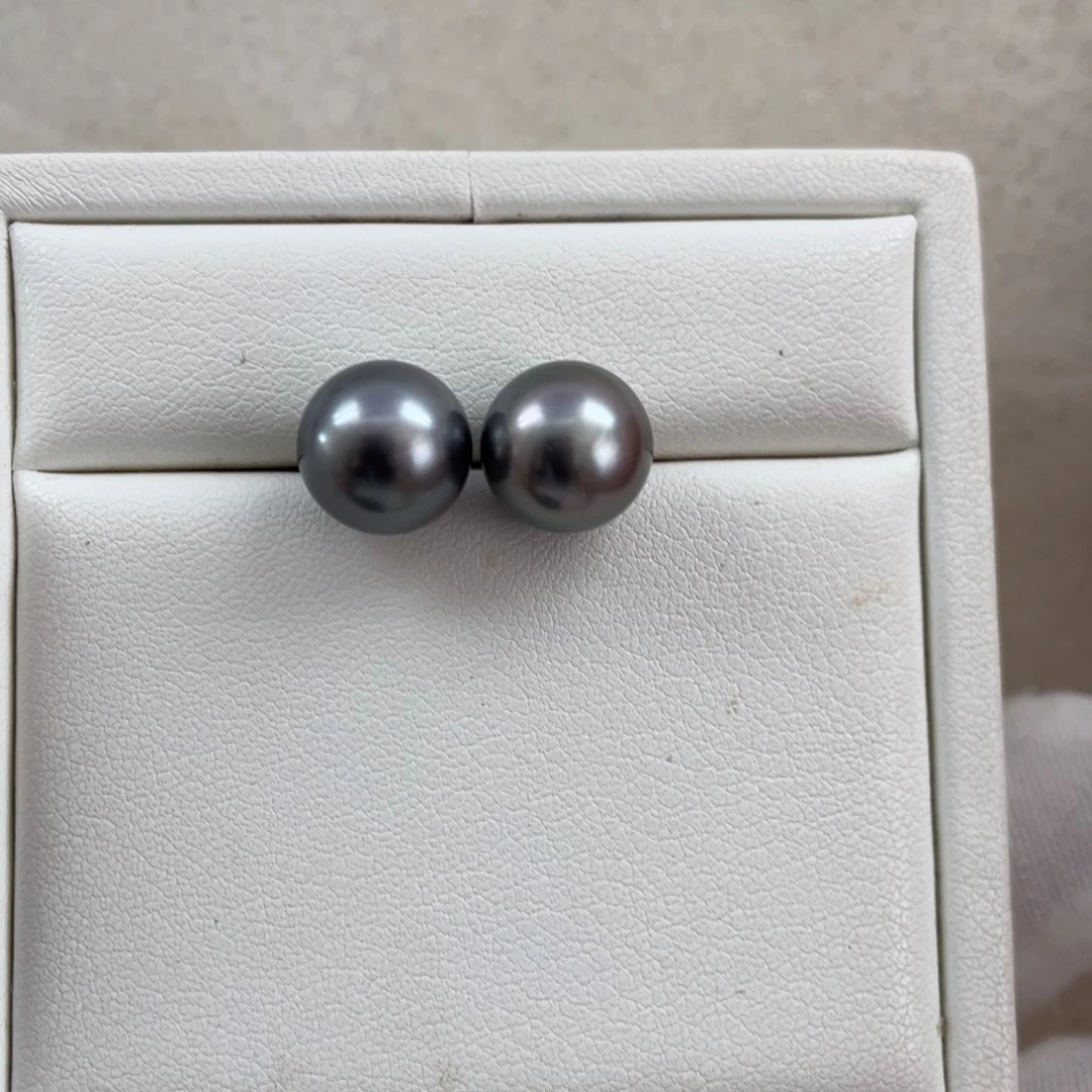 18K金镶嵌耳饰海水珍珠10-11mm