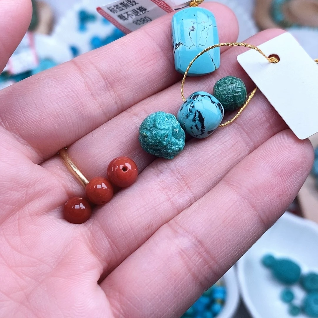 南红玛瑙未镶嵌珠宝奇石