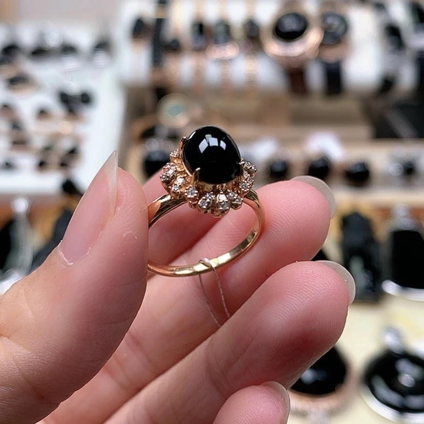 【闪购商品】翡翠戒指18K金镶嵌雪****?墨翠