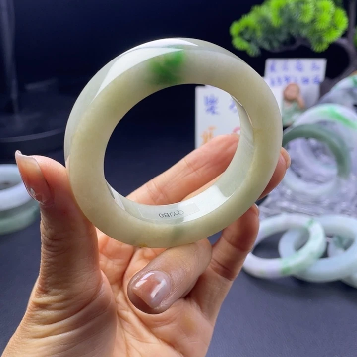 定制翡翠未镶嵌正