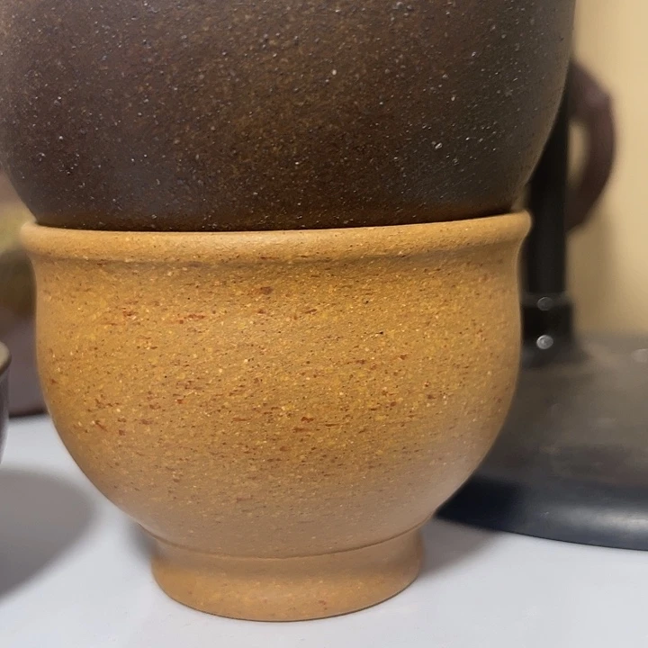 紫砂茶杯卡***兄本山原矿