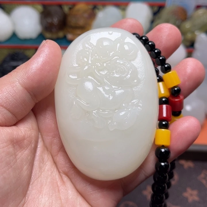 石材天然方解石手把件不退换