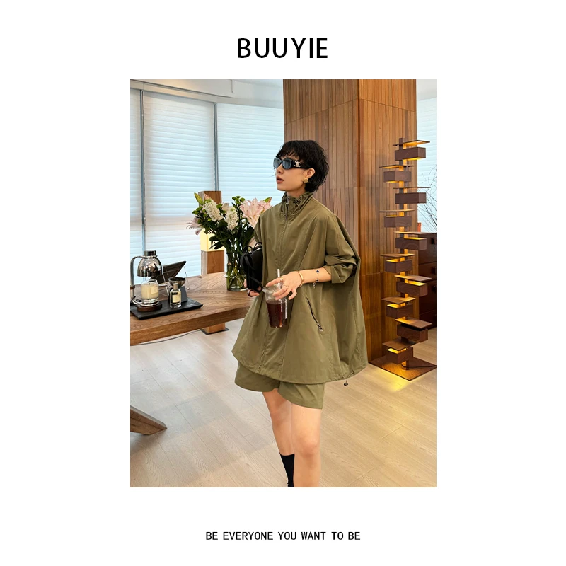 BUUYIE 25SS【沐枫】气质极简风时尚宽松腰军绿色休闲短裤 2503106