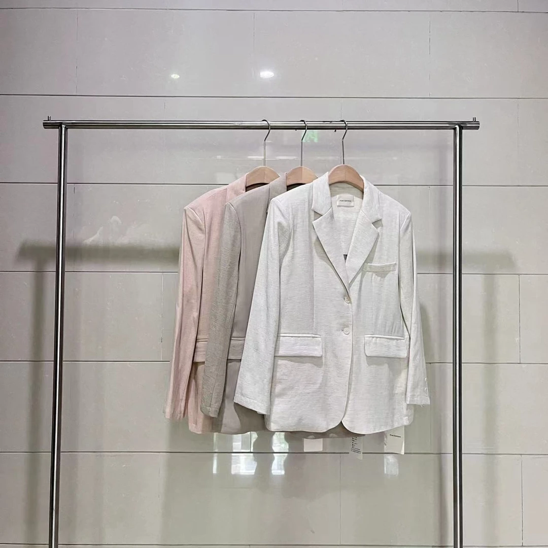 93180三色翻领西服