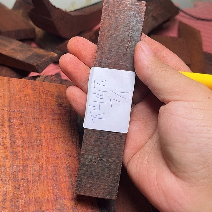 下***桩檀香紫檀（小叶紫檀）