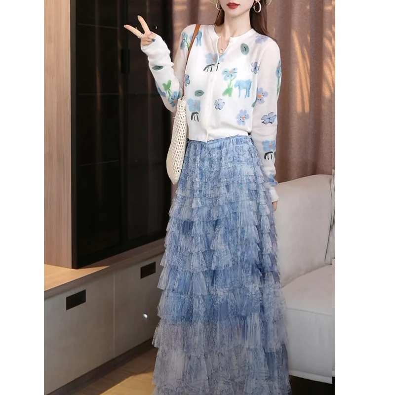 2025春季新款时尚气质温柔罩衫圆领长袖针织衫搭配蛋糕半身裙套装