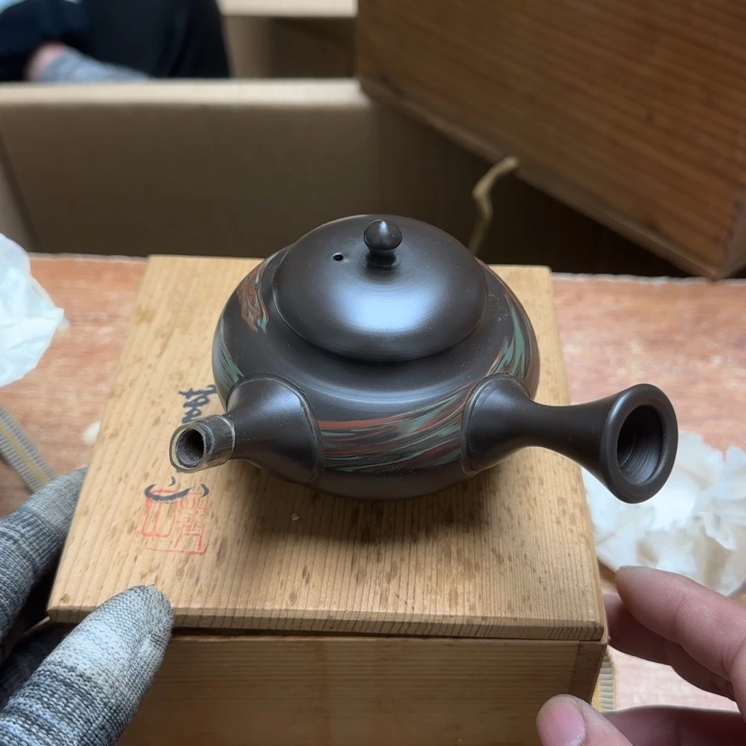 茶宠三十三日生在广东