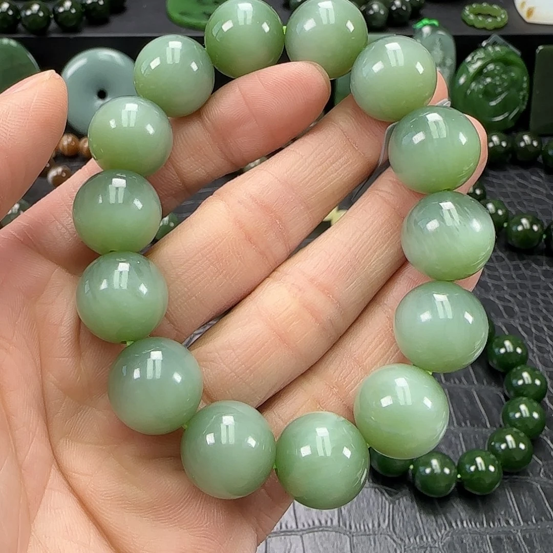 和田玉未镶嵌珠宝奇石