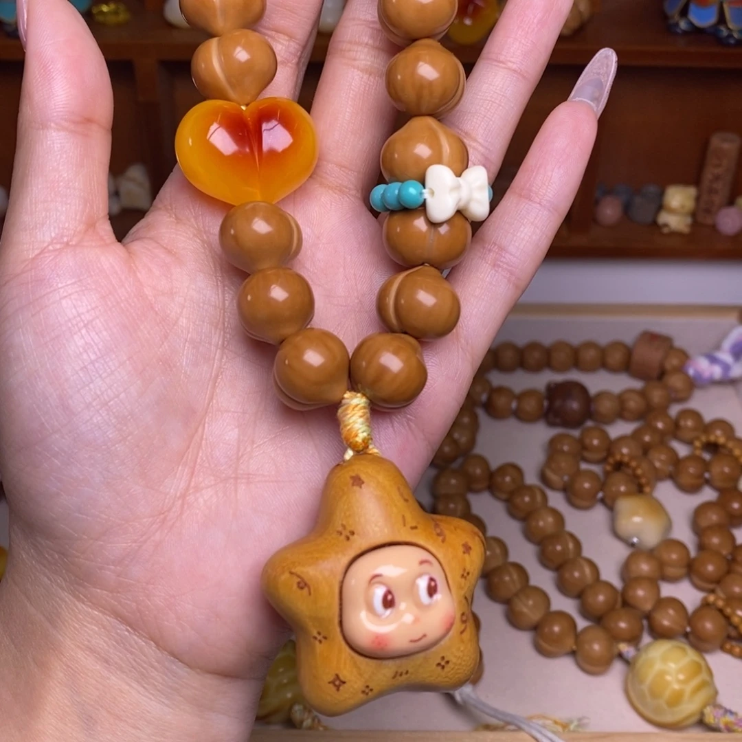 吊坠猴头核桃柯基屁桃➕星星人爱心蝴蝶结卡环【4配饰款】