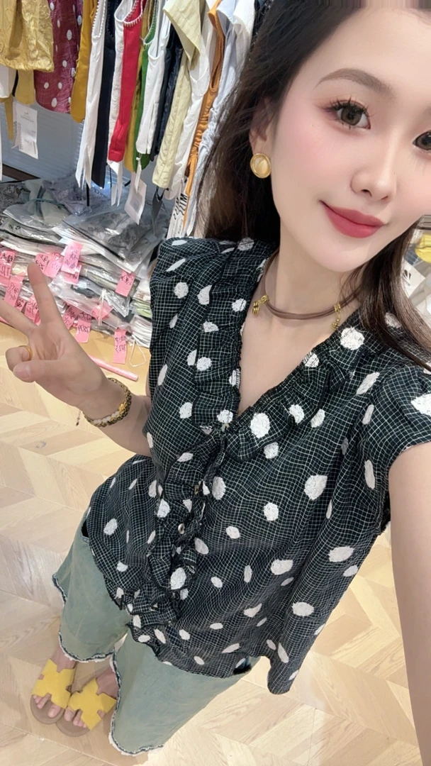 杨茹家9555气质波点小衫夏季V领显瘦
