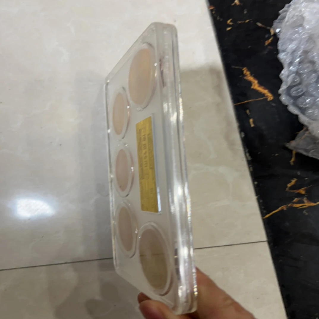 收藏特色    YY五枚j 摆件