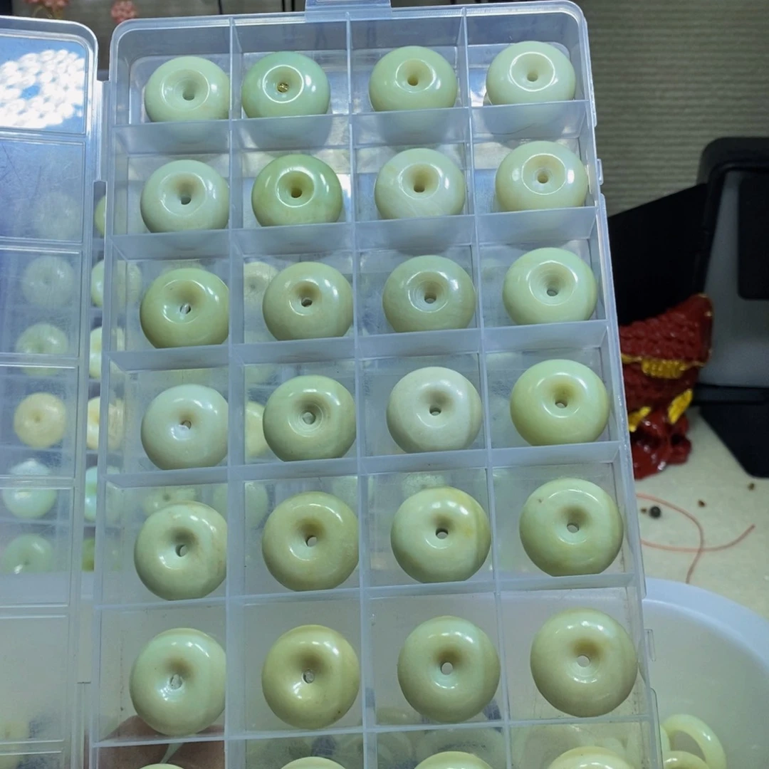 蛇纹石玉其他未镶嵌孑****心397