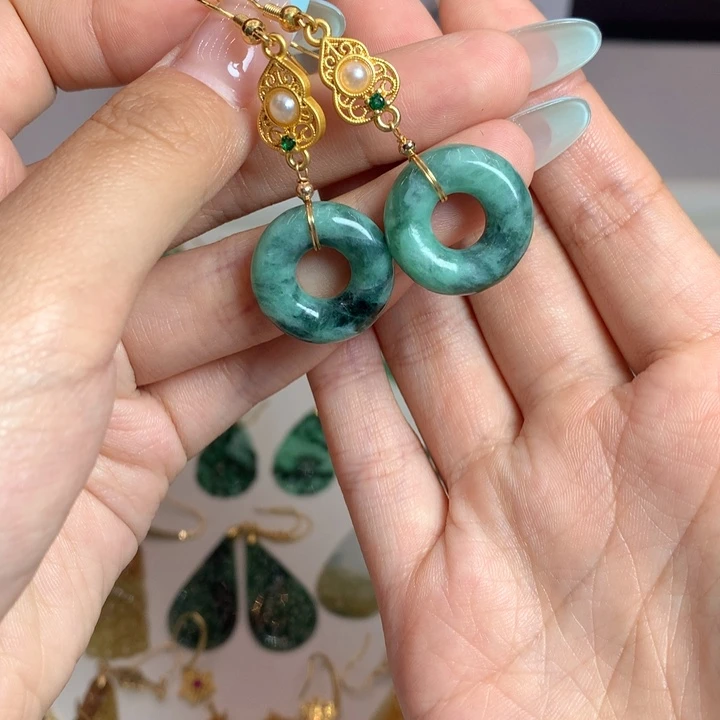 翡翠未镶嵌耳饰耳饰