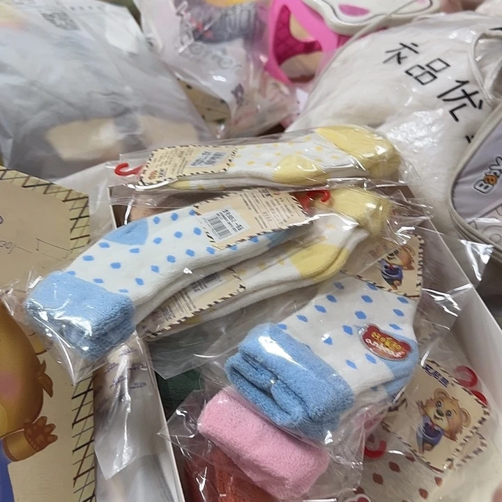 3-5岁 发5双袜子吧