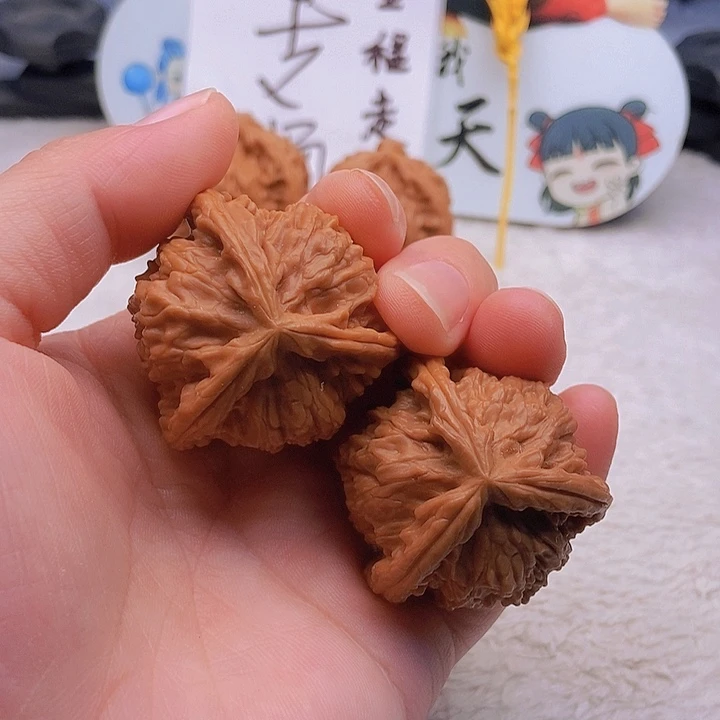 吊坠文玩核桃好*三棱