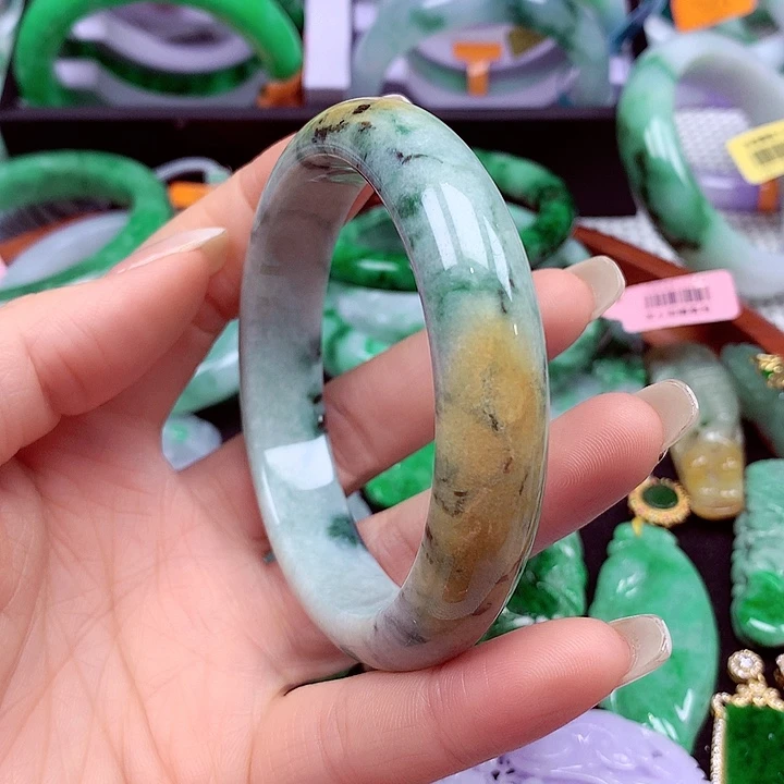 翡翠未镶嵌手镯翡翠