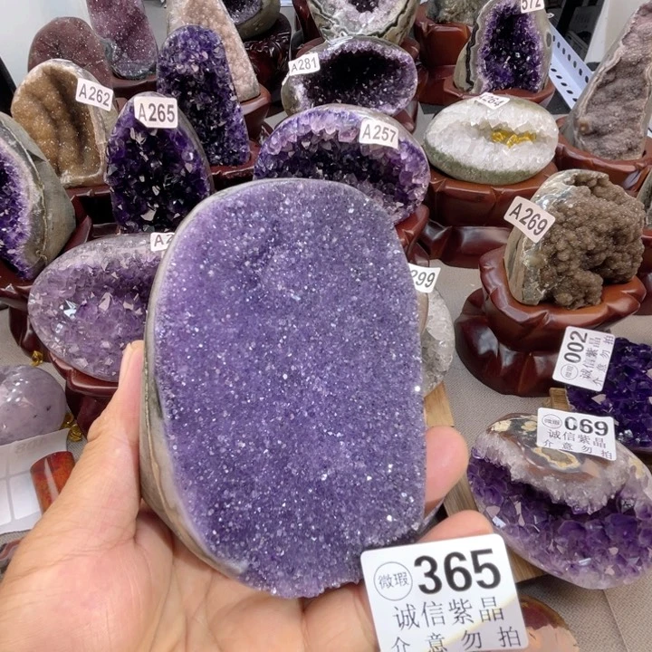 未镶嵌大型摆件（非配饰）水晶