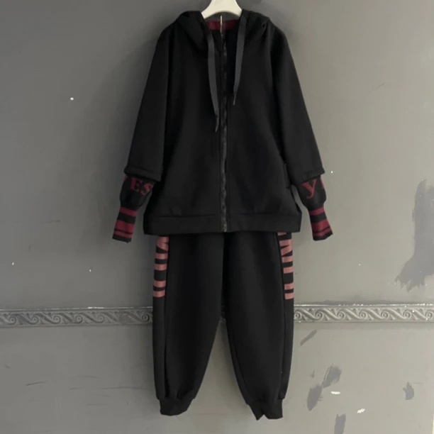 时尚女运动冬季加绒服连帽卫衣休闲装套装