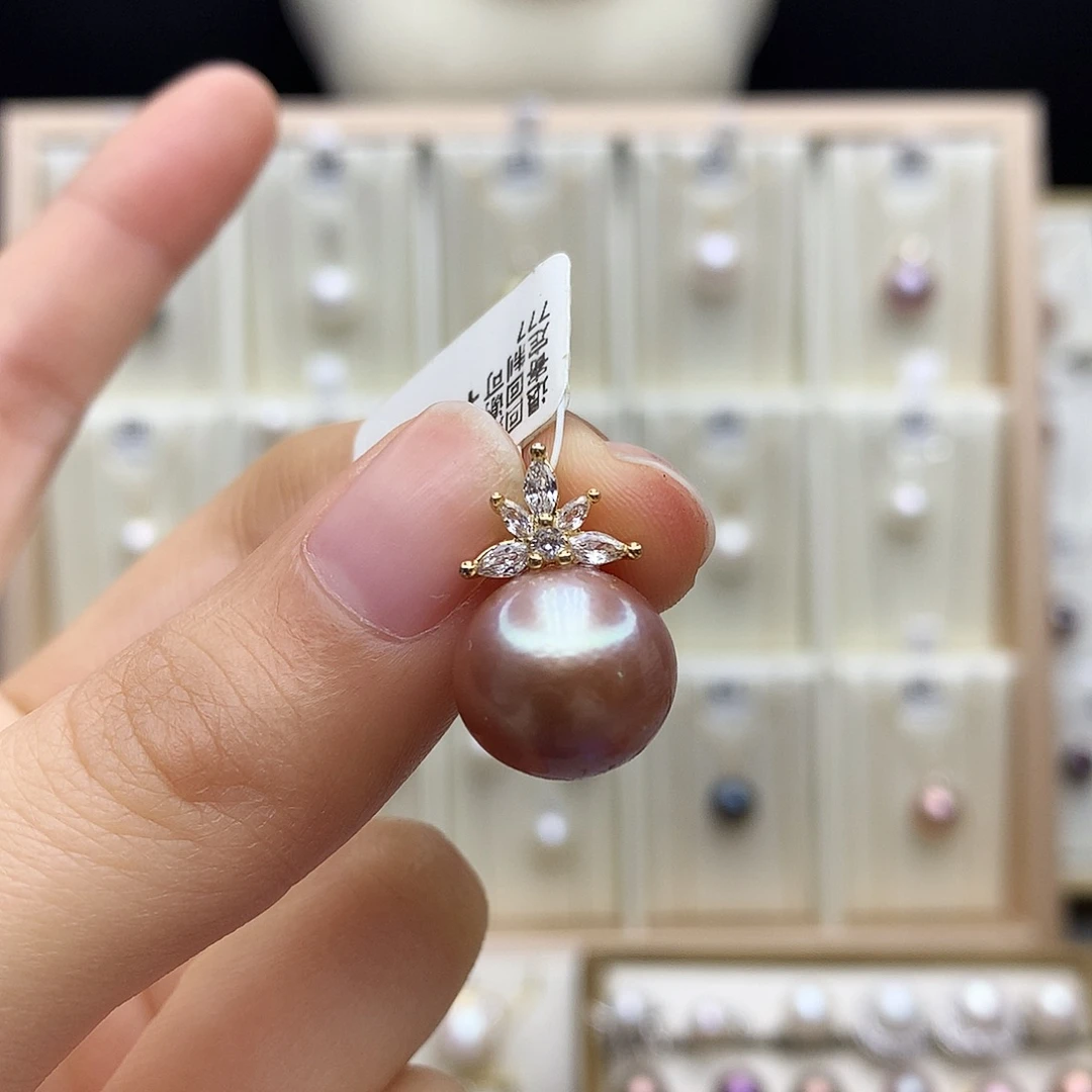 合金吊坠(赠链)淡水珍珠