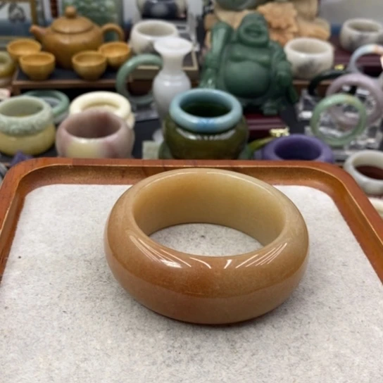 石英质玉未镶嵌手饰