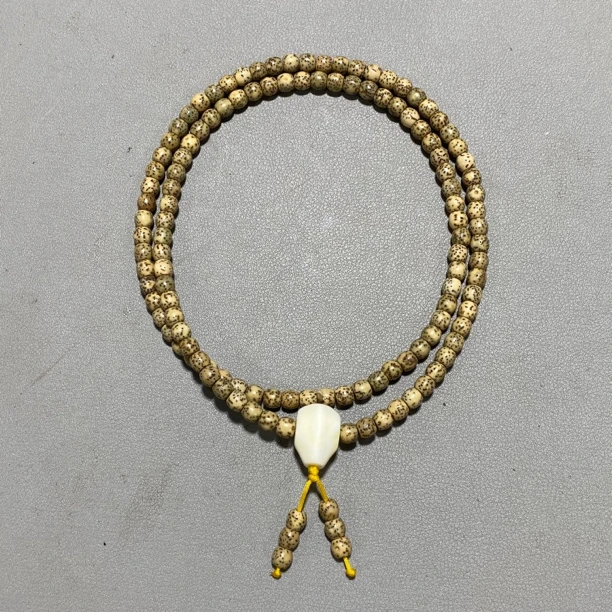 Y710原生态海南料星月菩提卡6配饰款多圈长串（底色多样性 发其一）