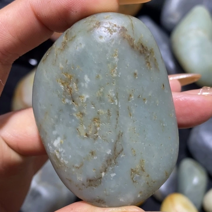 颈饰未镶嵌和田玉（糖玉）9