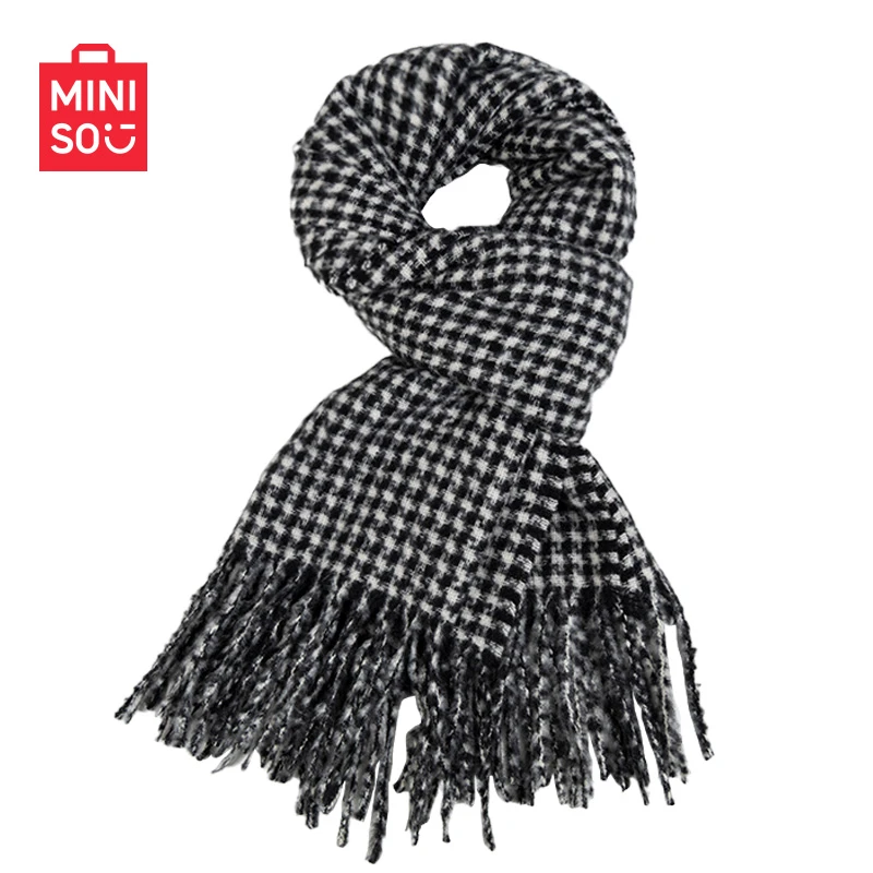 MINISO名创优品保暖经典翎羽谧纹元旦新年礼物送对象送女朋友围巾
