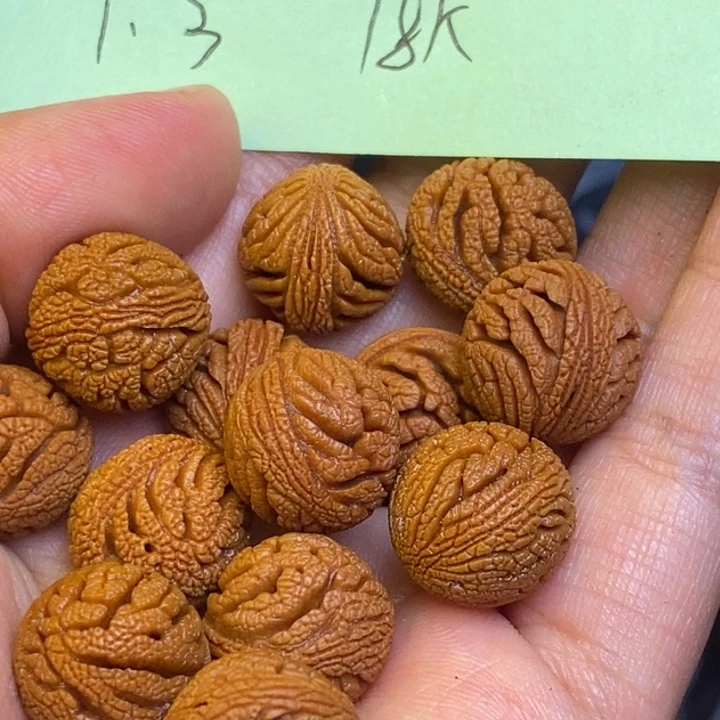 桃核吊坠秦岭龙纹桃核2222