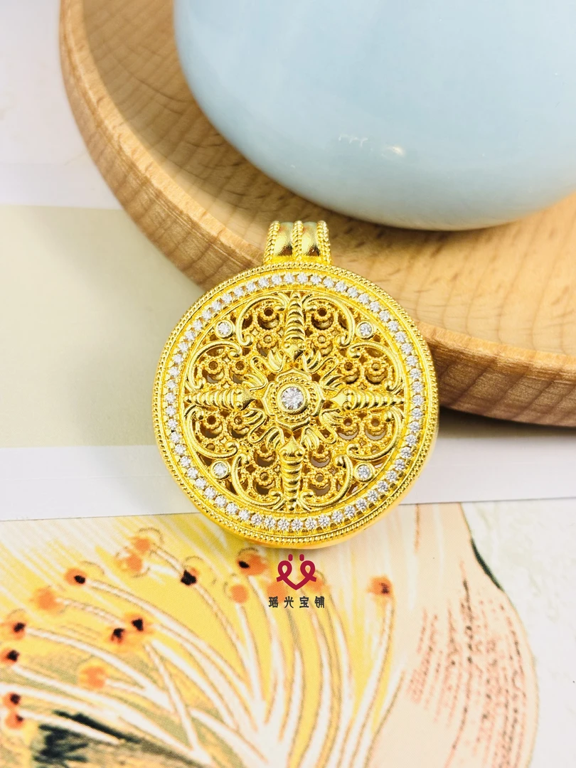 吊坠足银锆石 精工四合福转运十字杵罗盘吊坠 时尚复古镶嵌精美