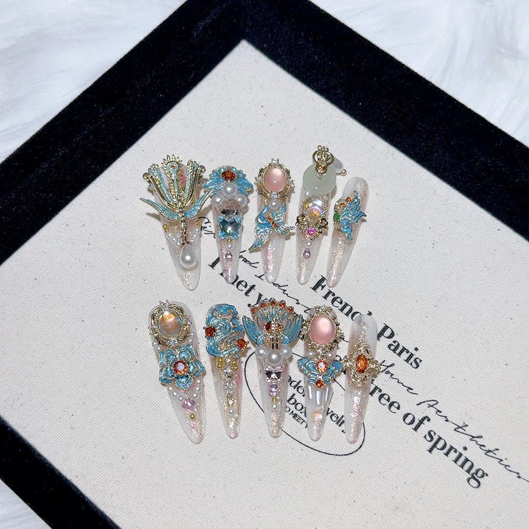 十里红妆【涅槃重生】凤冠霞帔秀禾款奢华穿戴甲气质蓝色美甲纯手工