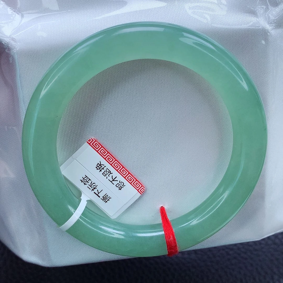 未镶嵌手镯翡翠53 湖水绿