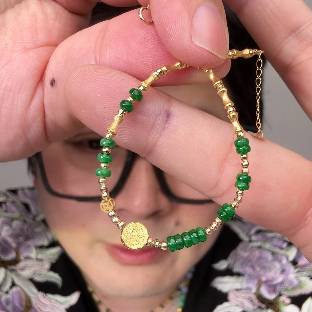 翡翠18K金镶嵌颈饰一件