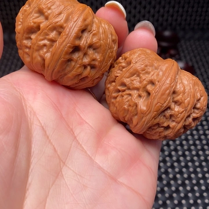 吊坠文玩核桃8元宝45