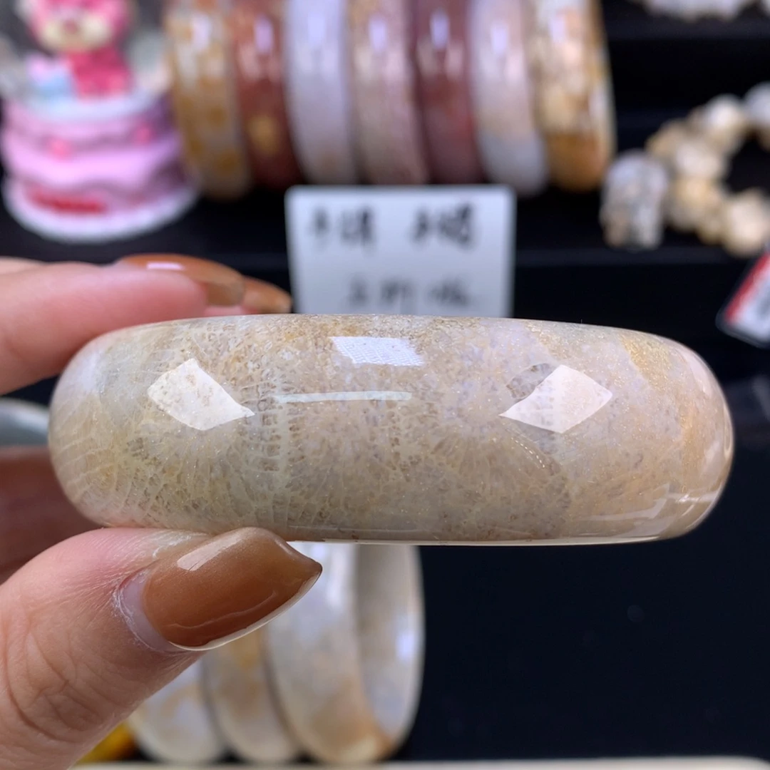 硅化珊瑚（珊瑚玉）未镶嵌手链福利手镯58.2（34号）