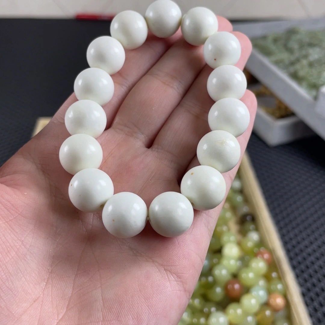 蛇纹石玉未镶嵌手链