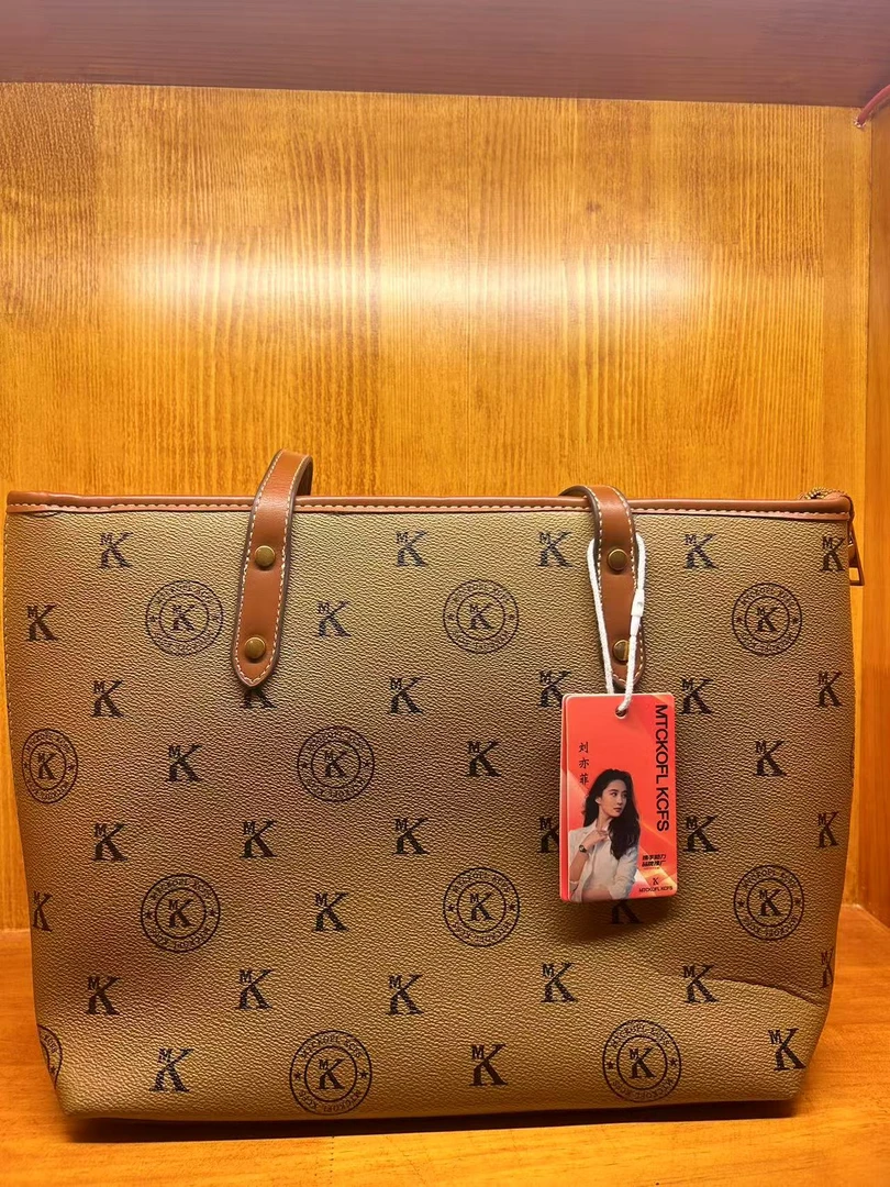 （亮牌灯点关注才可以拍）单肩斜手提包气质手提包肩包经典轻奢时尚