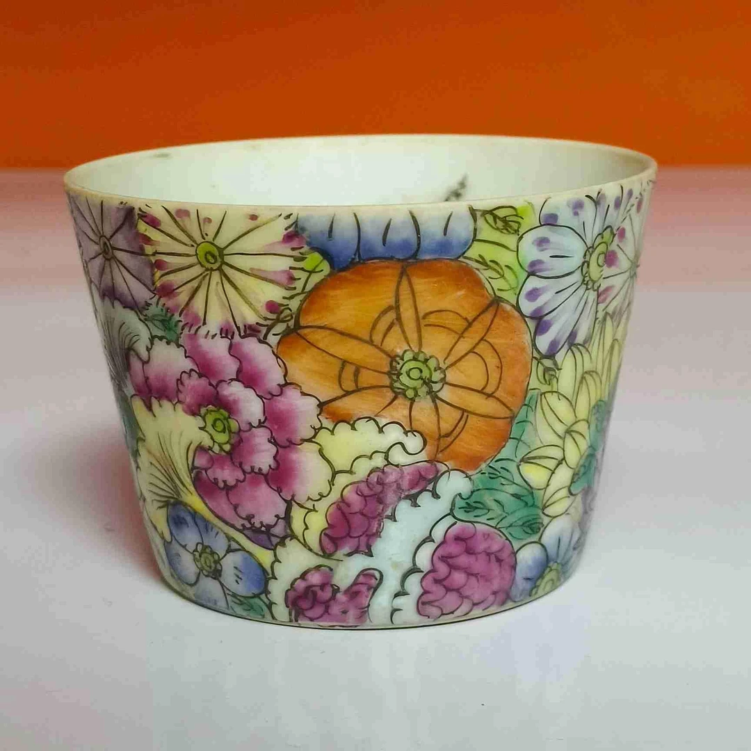 3349清晚期 粉彩百花不落地桶杯