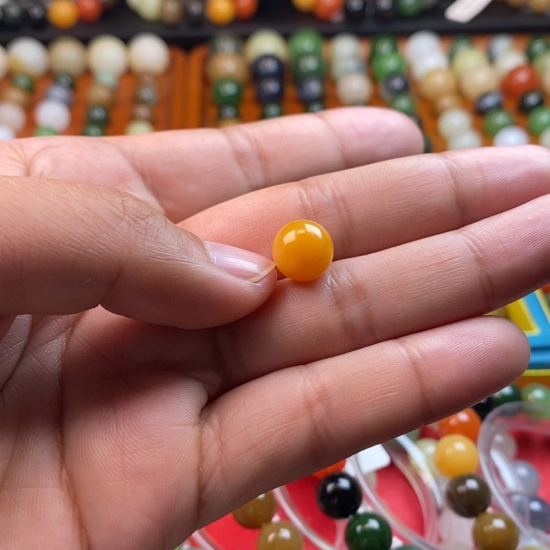 *****石英质玉未镶嵌珠宝奇石卡10缅黄y