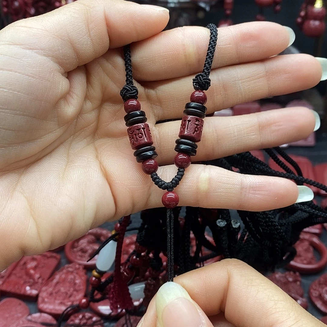 天然辰砂双边六字桶珠绳