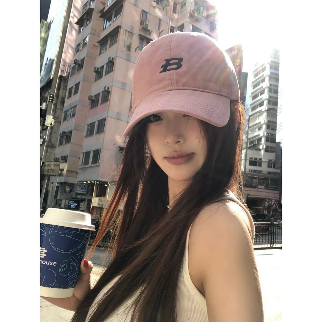 double i i 韩版刺绣B鸭舌帽女春夏款遮阳棒球帽子情侣款